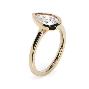 Alyssa 18ct Yellow Gold Engagement Ring Pear