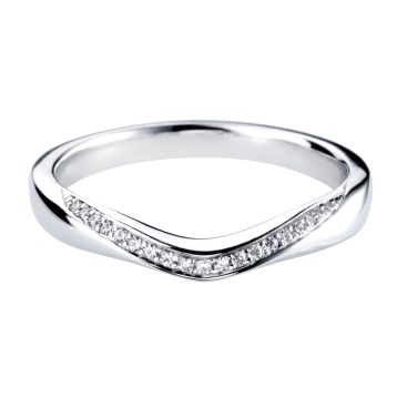 Top view of Vela Platinum Ring