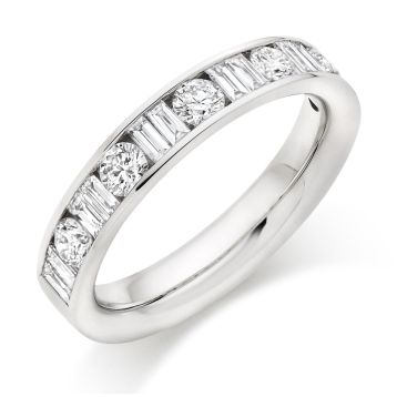 Side view of Ivy Platinum 1.00ct Ring