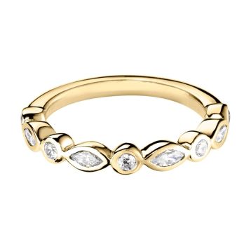 Top view of Ava 18ct Yellow Gold Ring